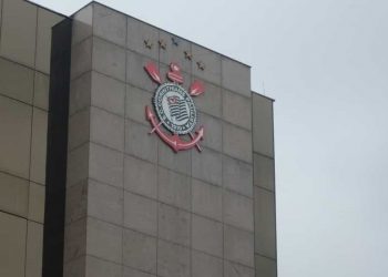 Corinthians descumpre prazo e não publica balanço financeiro