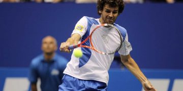 Guga critica Djokovic após polêmica na Sérvia: ‘Não esperava isso’